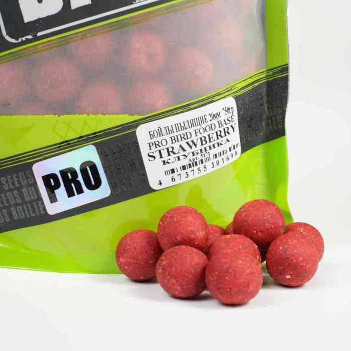 Бойлы пылящие клубника PRO BIRD FOOD   д18 мм